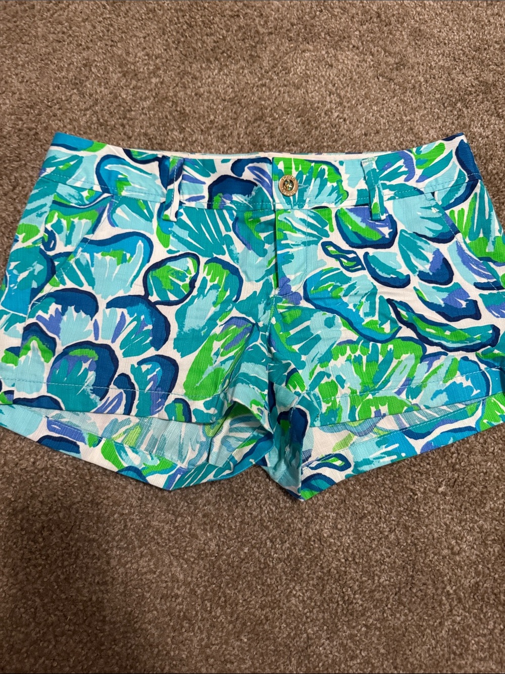 EEUC Lilly Pulitzer Walsh Shorts, size 6